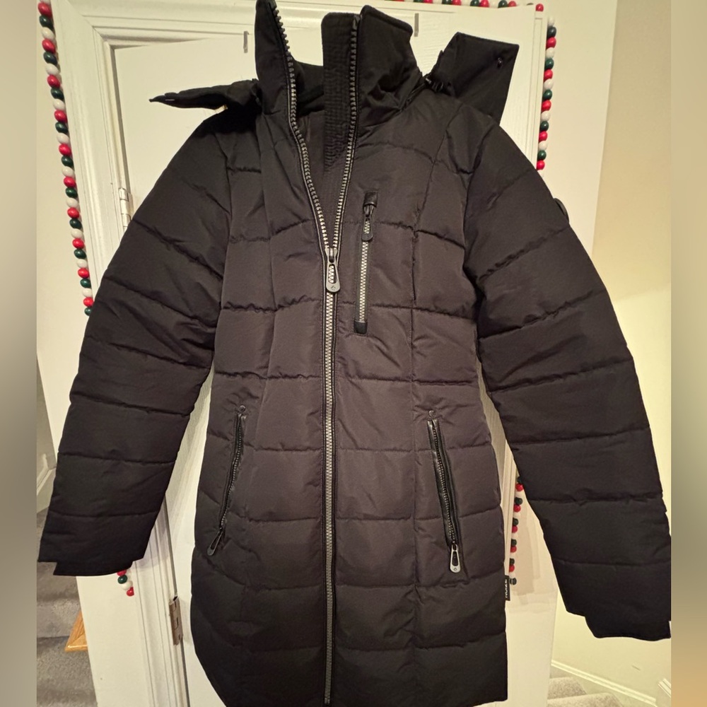 Excellent condition Noize Coat. Women size XS